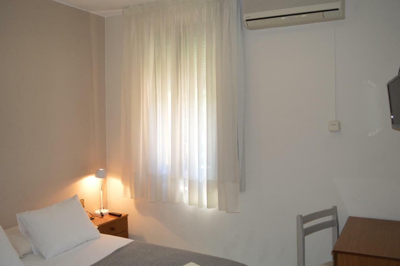 Fonda Ca La Paula Hotel Castellfollit de la Roca Eksteriør billede